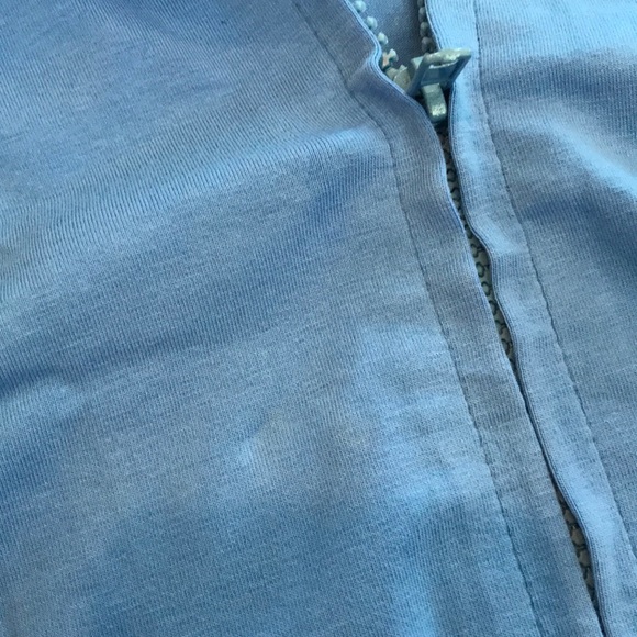 Adorable Essentials sweatshirt - Picture 4 of 4